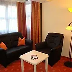Minerva Diana Octavia Hotel